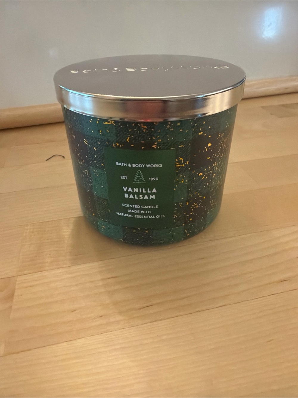 Bath & Body Works Vanilla Balsam Candle - Dark Green with Gold Flecks